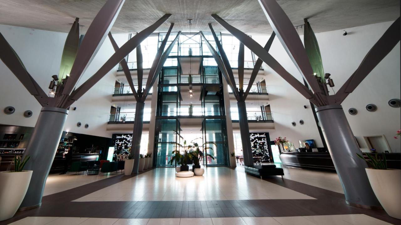 Holiday Inn Nola - Naples Vulcano Buono By Ihg Exterior photo