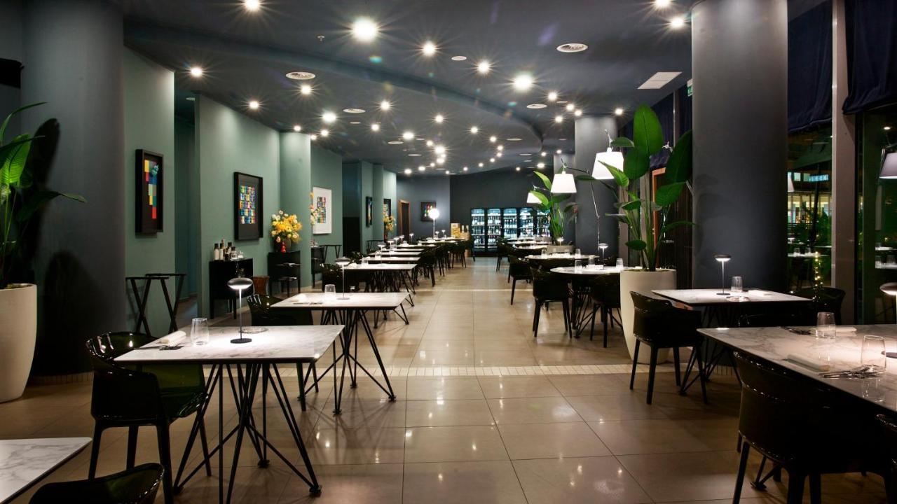 Holiday Inn Nola - Naples Vulcano Buono By Ihg Exterior photo
